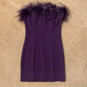 Sexy purple feathered strapless dress